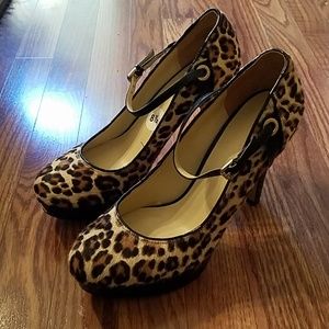 Nine West platform pumps